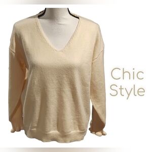 Chic Style sweater cream new with tags womens size small